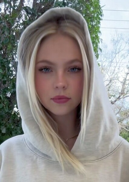 Jordyn Jones photo