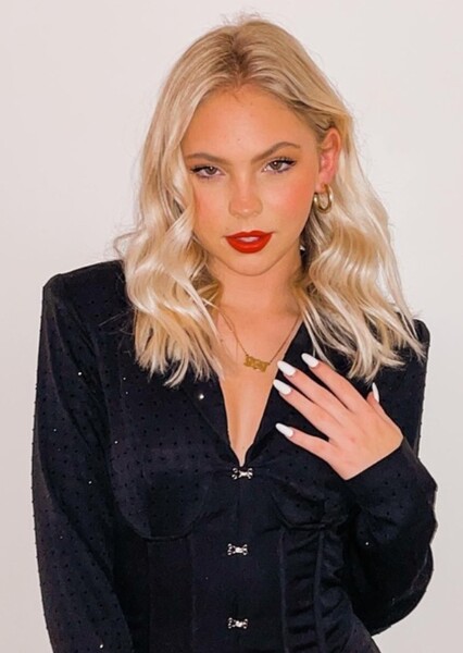 Jordyn Jones photo