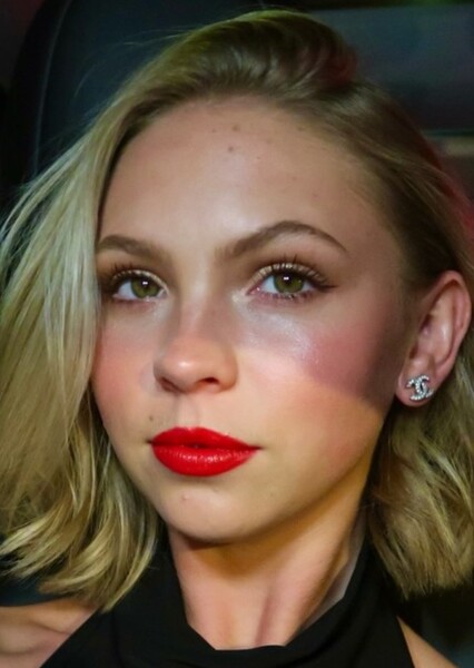 Jordyn Jones photo