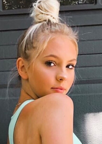 Jordyn Jones photo