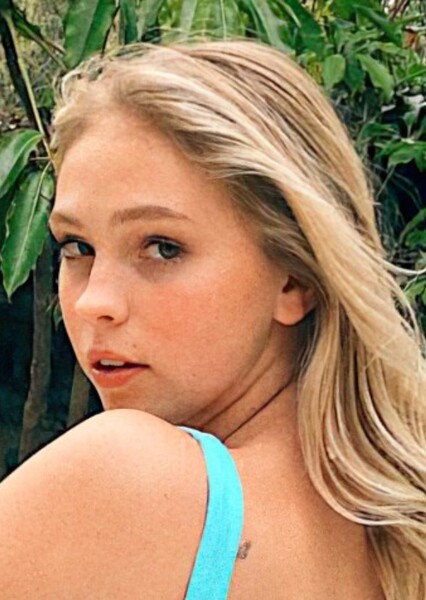 Jordyn Jones photo