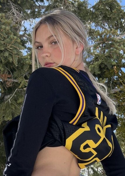 Jordyn Jones photo