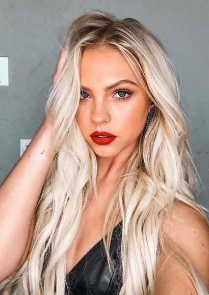 Jordyn Jones photo