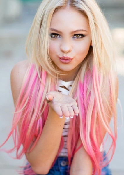 Jordyn Jones photo