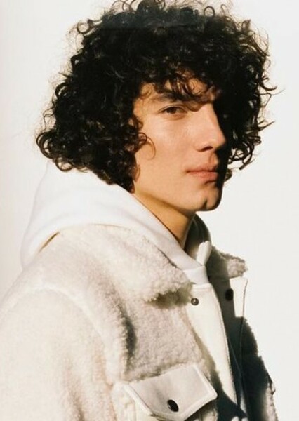 Jorge López photo