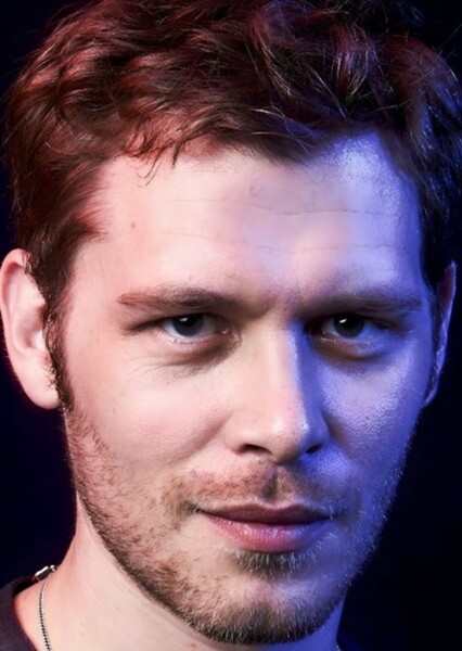 Joseph Morgan photo