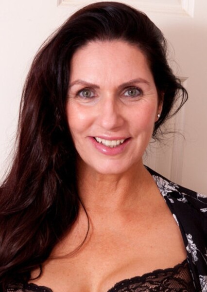 Josephine James photo