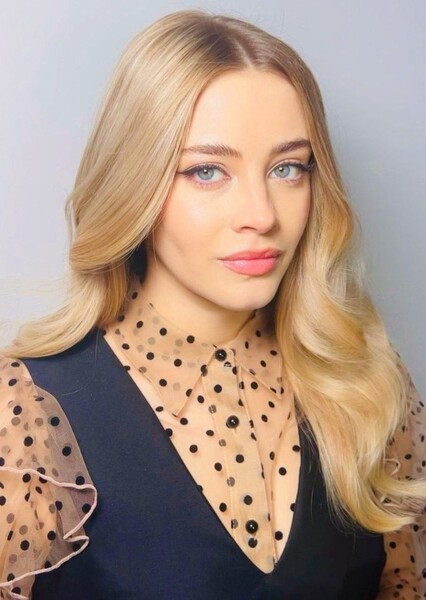 Josephine Langford photo