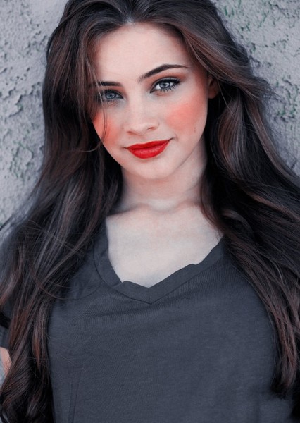 Josephine Langford photo