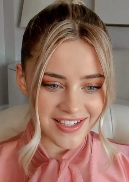 Josephine Langford photo
