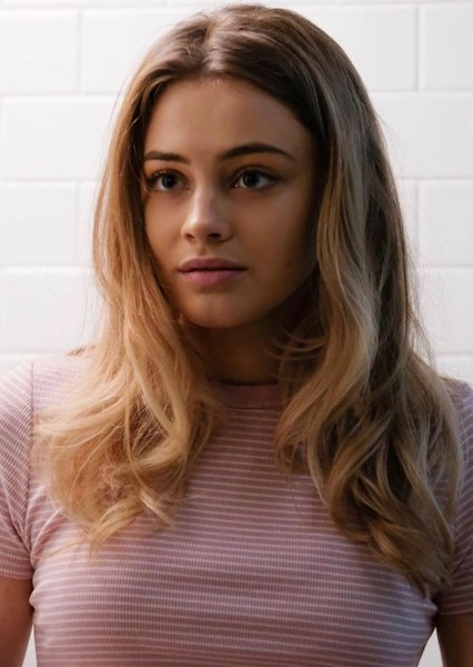 Josephine Langford photo