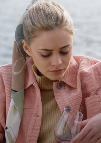 Josephine Langford photo
