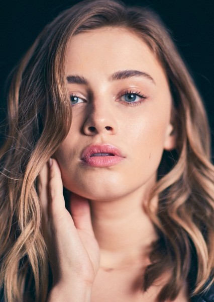 Josephine Langford photo