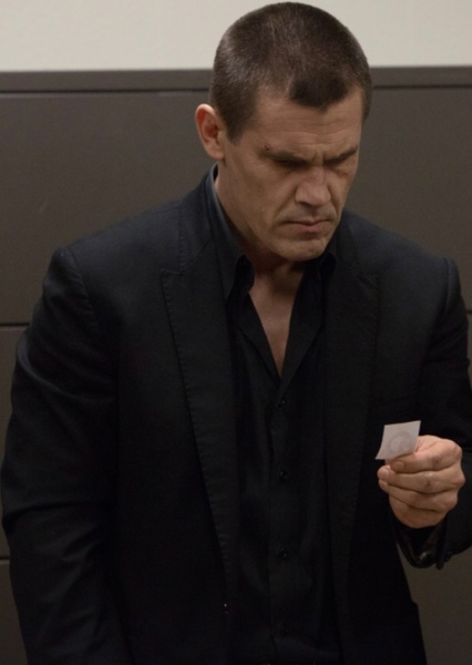 Josh Brolin photo