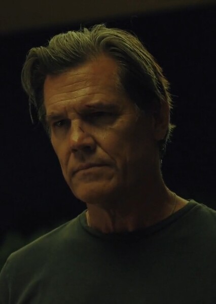 Josh Brolin photo
