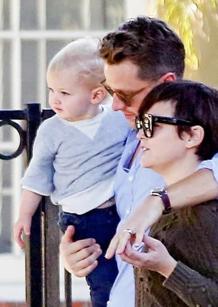 Josh Dallas photo