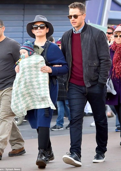 Josh Dallas photo