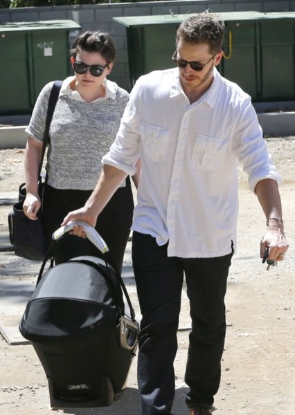 Josh Dallas photo