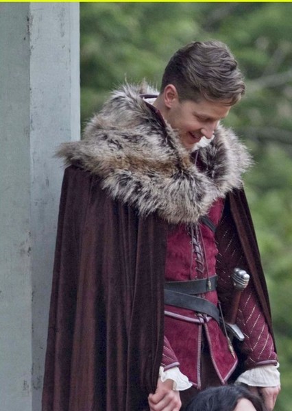 Josh Dallas photo