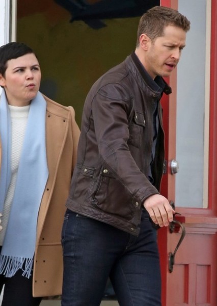 Josh Dallas photo