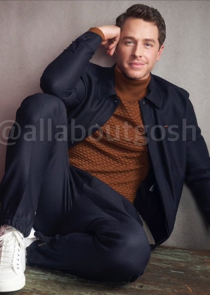 Josh Dallas photo
