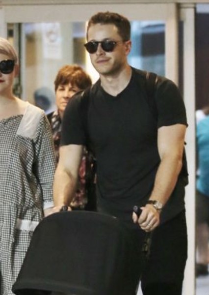 Josh Dallas photo