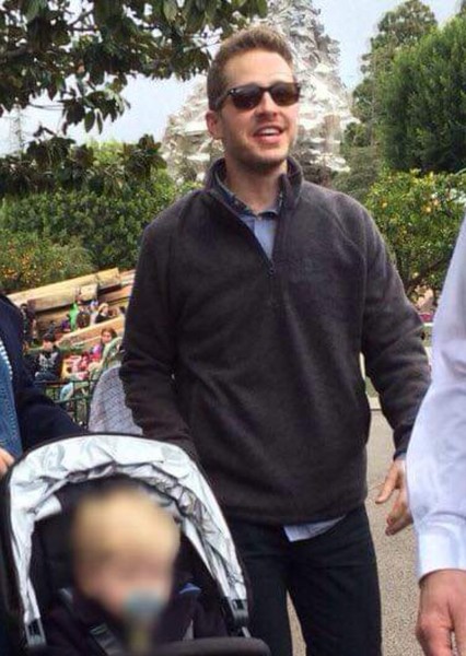 Josh Dallas photo