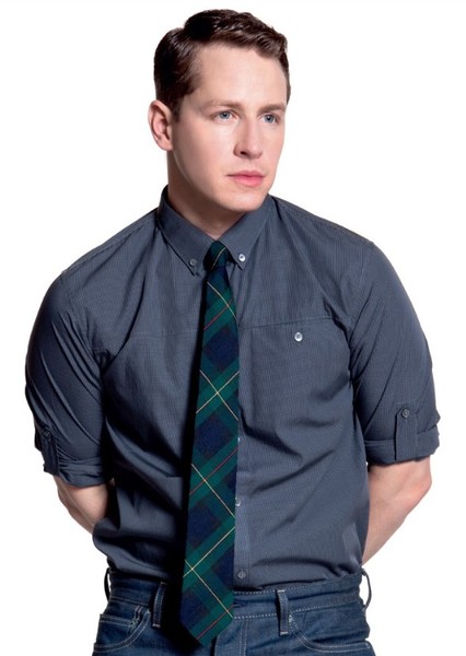 Josh Dallas photo