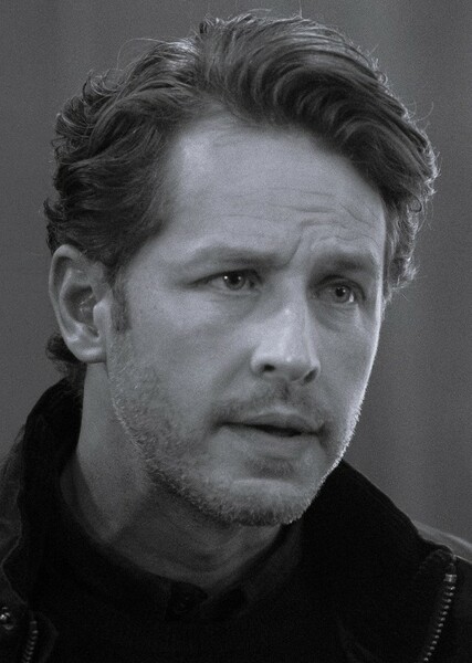Josh Dallas photo