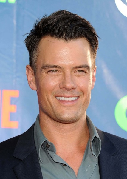 Josh Duhamel photo