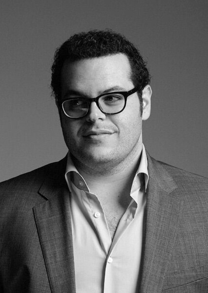 Josh Gad photo