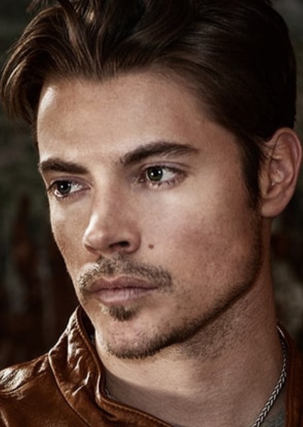 Josh Henderson photo