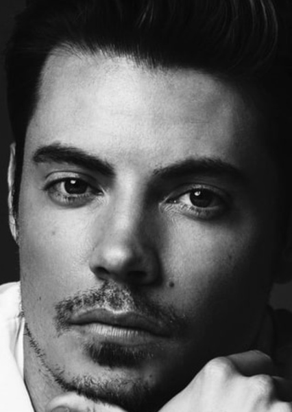 Josh Henderson photo