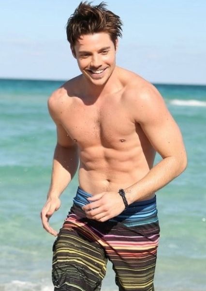 Josh Henderson photo