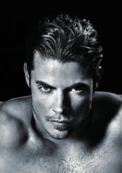 Josh Henderson photo