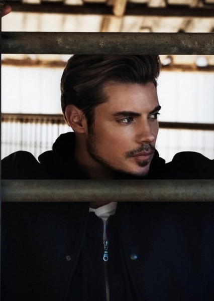 Josh Henderson photo