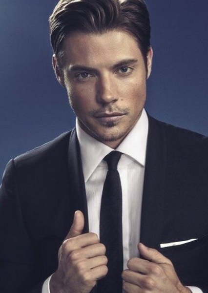 Josh Henderson photo