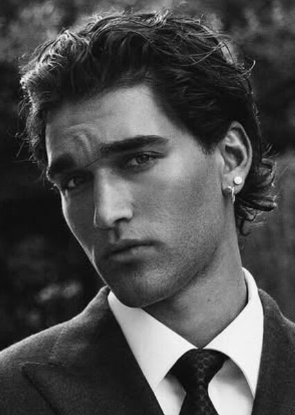 Josh Heuston photo