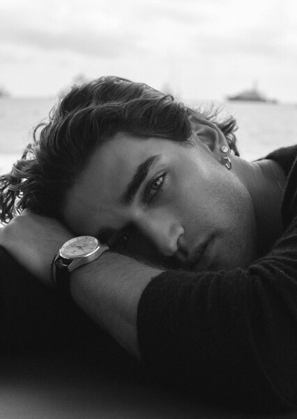 Josh Heuston photo