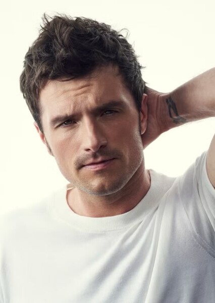 Josh Hutcherson photo