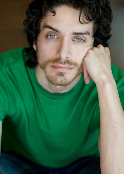 Josh Keaton photo
