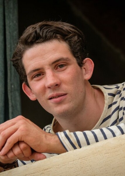Josh O'Connor photo
