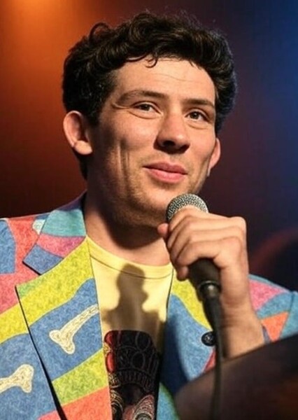 Josh O'Connor photo