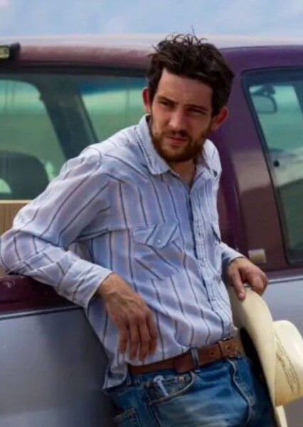 Josh O'Connor photo