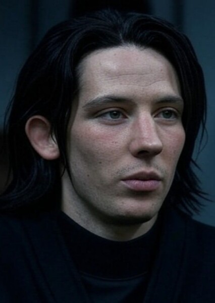 Josh O'Connor photo