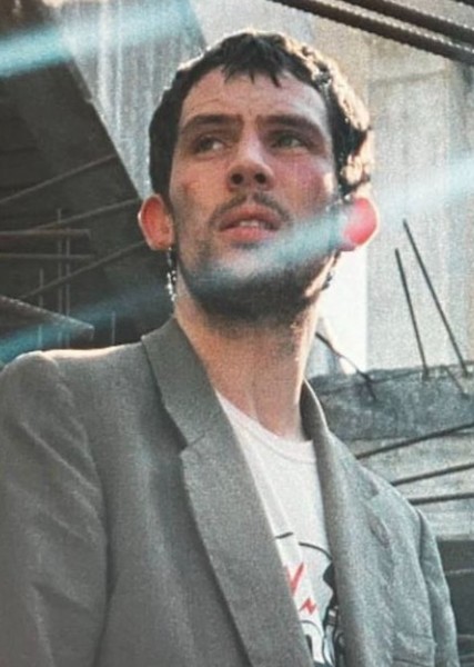 Josh O'Connor photo