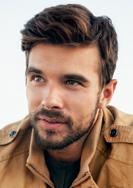 Josh Swickard