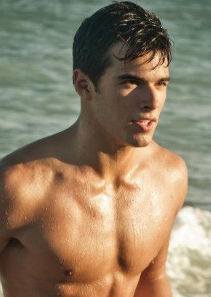 Josh Swickard photo