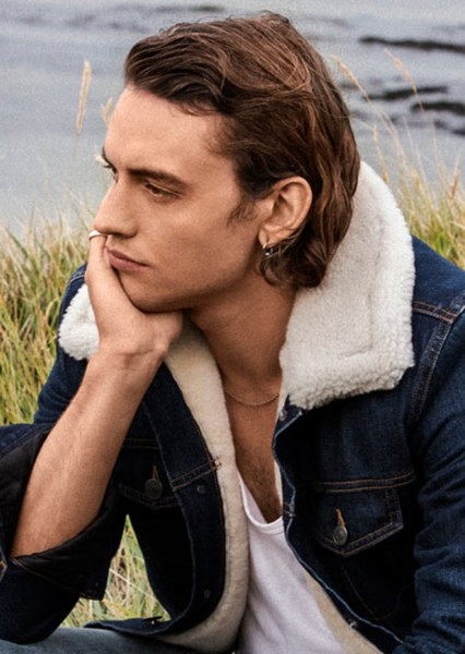 Josh Whitehouse photo