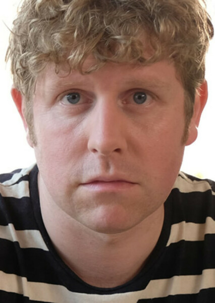 Josh Widdicombe photo